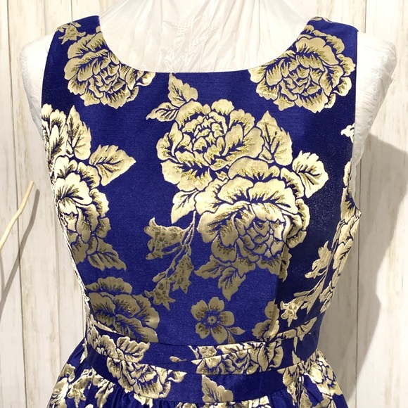 Ark & Co Blue & Gold Rose Dress Size Small - Picture 2 of 7